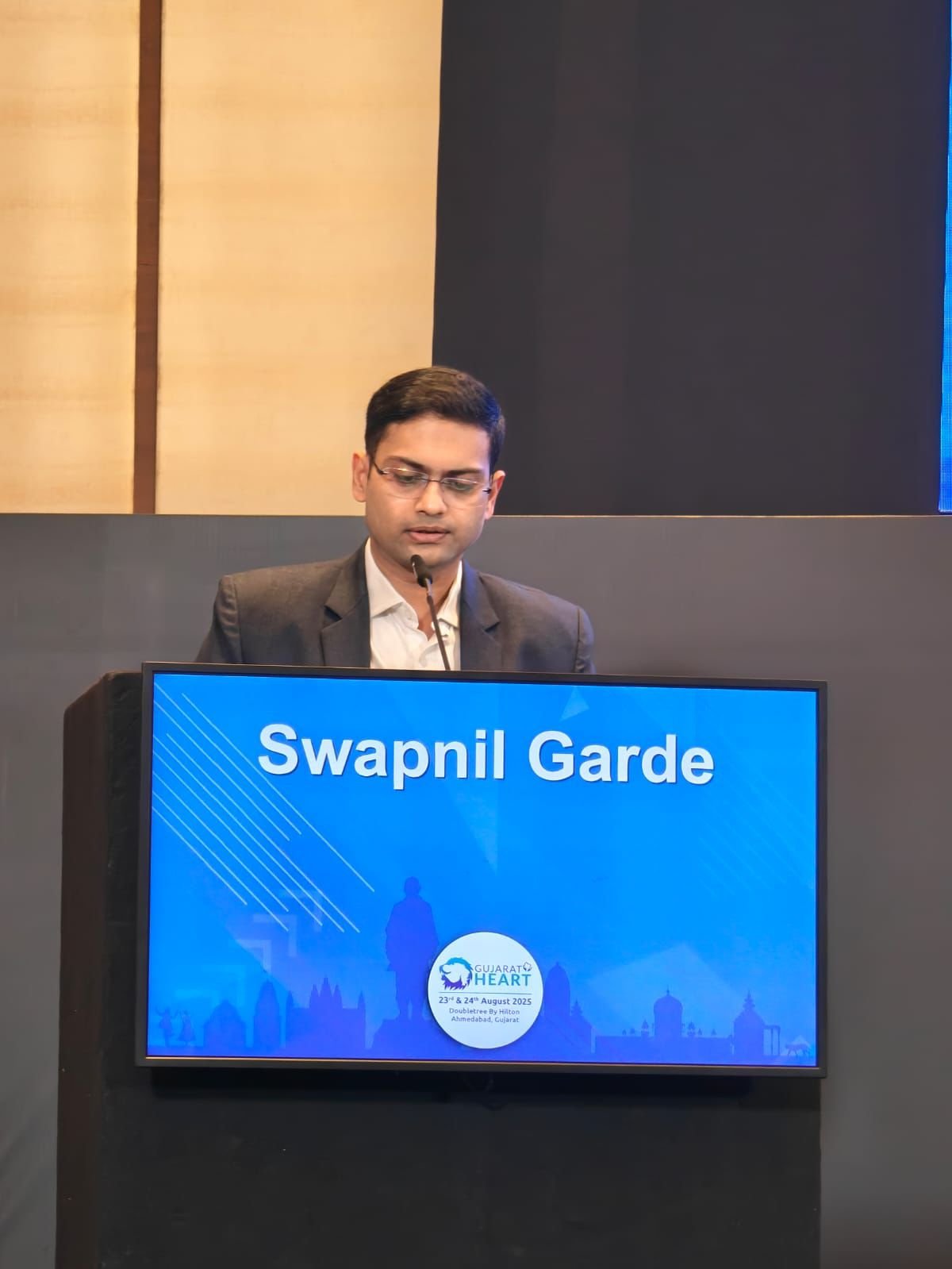 Dr. Swapnil S Garde, one of the best cardiologist doctors in Bhopal, delivers a faculty lecture at a national cardiology conference, Gujarat Heart 2025.